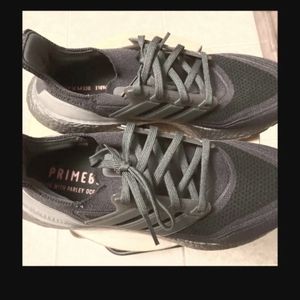 Adidas Ultra Boost 21